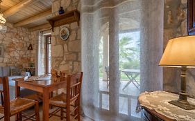 Myrties Stone Houses - Ta Petrina